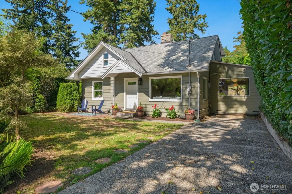 320 Ne 156th Street, Shoreline