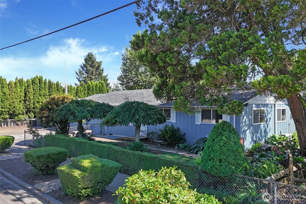 1512 5th Avenue Sw, Puyallup