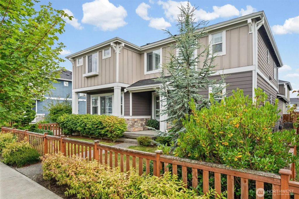 27427 14th Place S, Des Moines