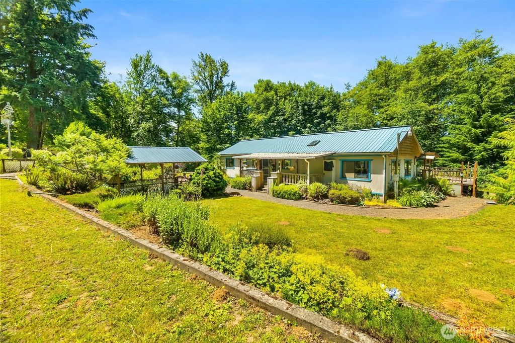 165 Maple Crest Drive, Onalaska