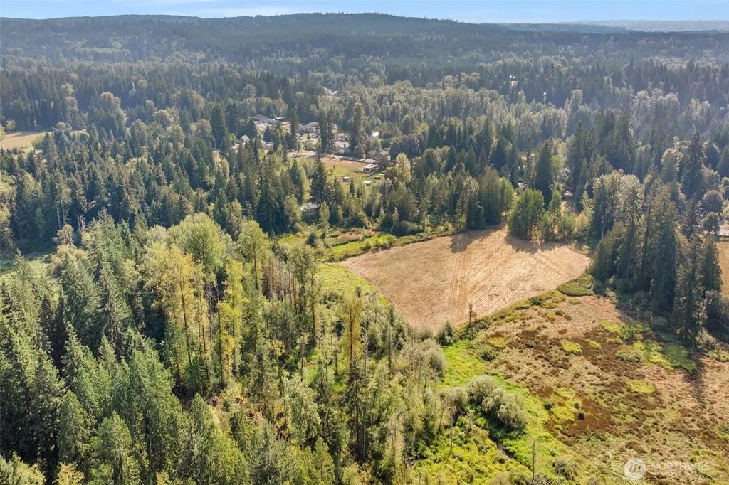 8707 Robe Menzel Road, Granite Falls