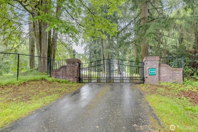 1018 254th Avenue Ne, Redmond