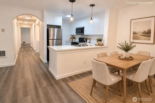 975 Aberdeen Avenue Ne A101, Renton