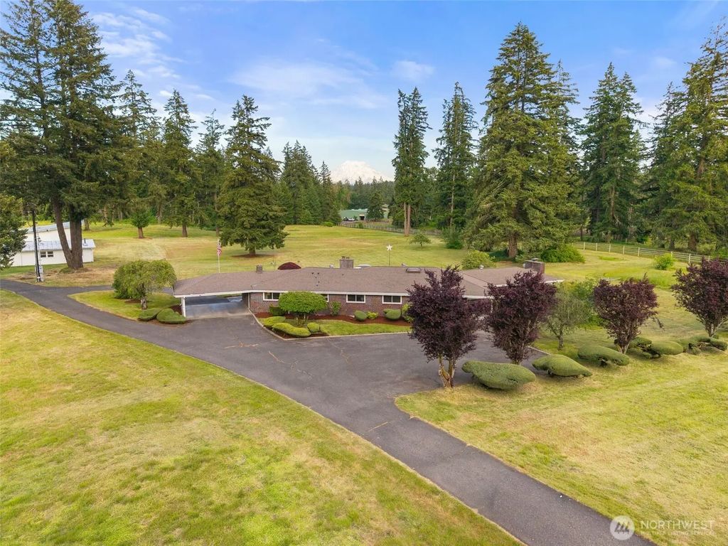 26117 34th Avenue E, Spanaway