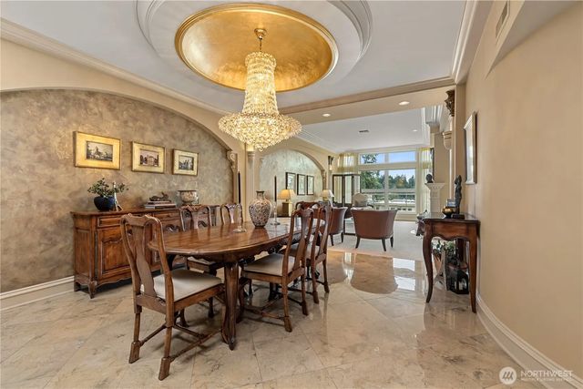 101 99th Avenue Ne 301, Bellevue