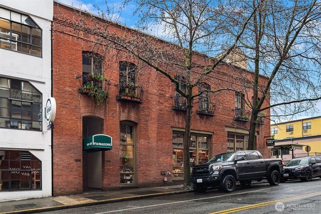 1507 Western Avenue R201, Seattle