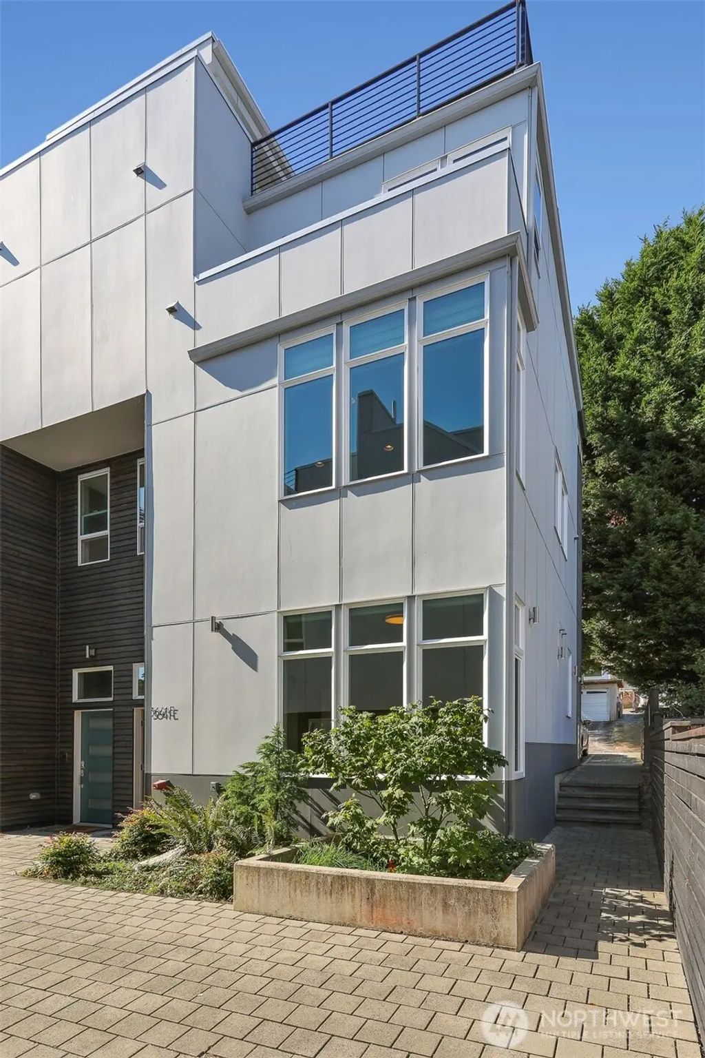3641 22nd Avenue W Unit E, Seattle