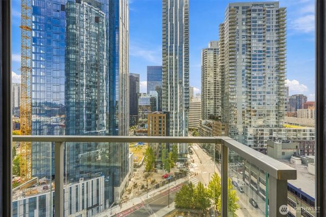 2510 6th Avenue 1403, Seattle