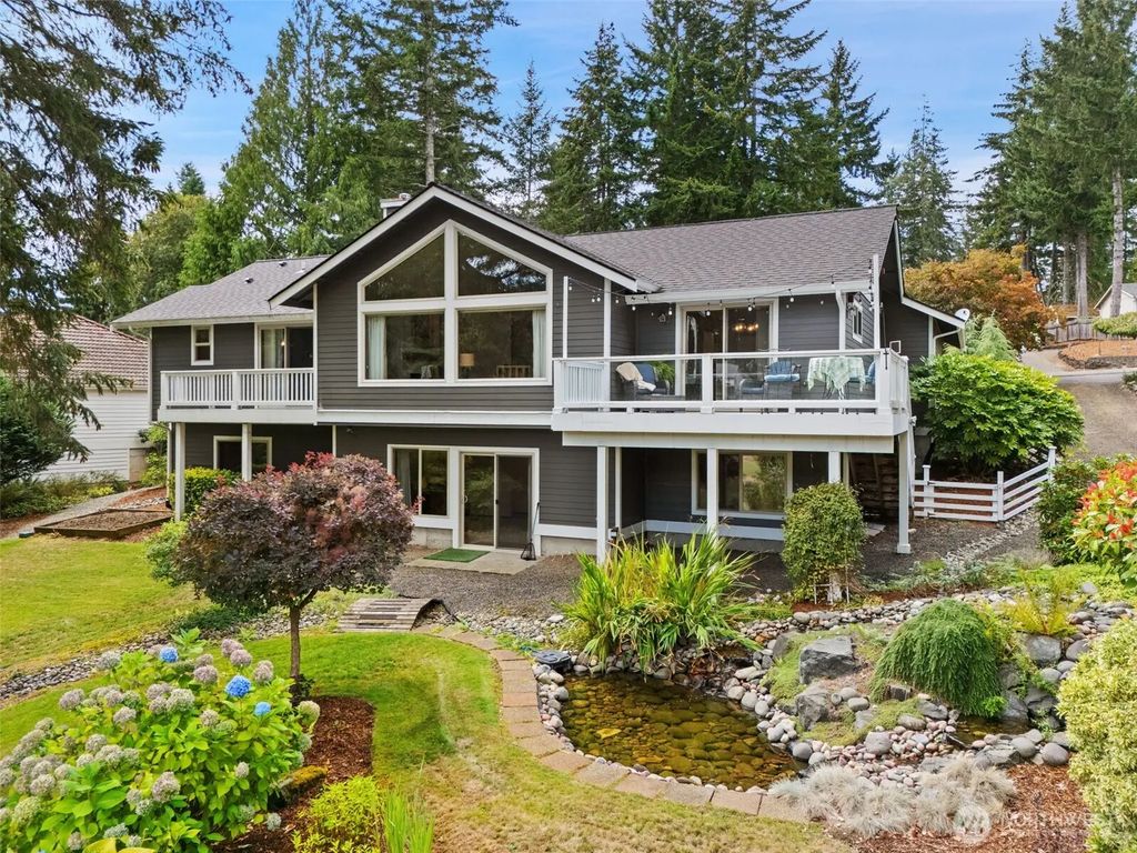 550 E Old Ranch Road, Allyn