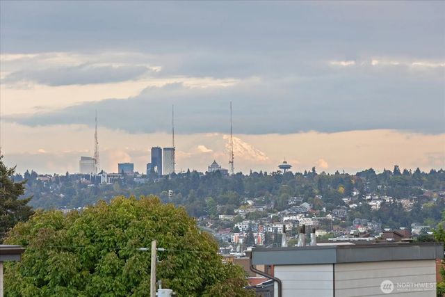 2426 Nw 64th Street C, Seattle