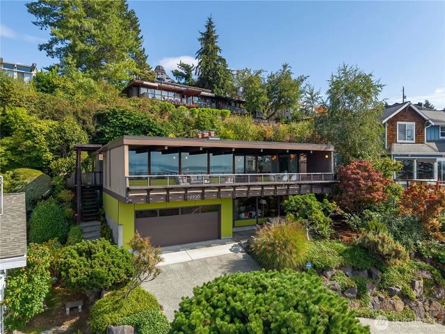 2730 53rd Avenue Sw, Seattle