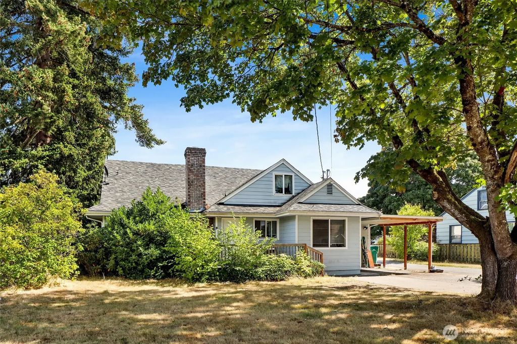 1390 Cedar Avenue, Marysville