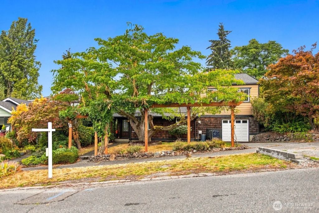 1252 Sw Othello Street, Seattle