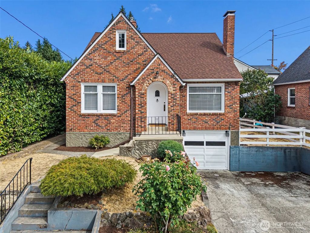 1008 High Avenue, Bremerton