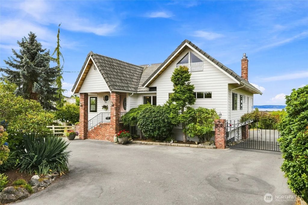 202 Alverson Boulevard, Everett