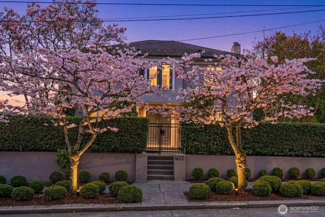 1622 5th Avenue N, Seattle