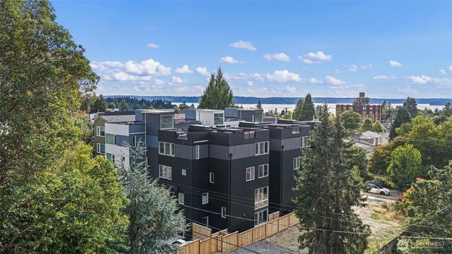 6318 41st Avenue Sw F, Seattle