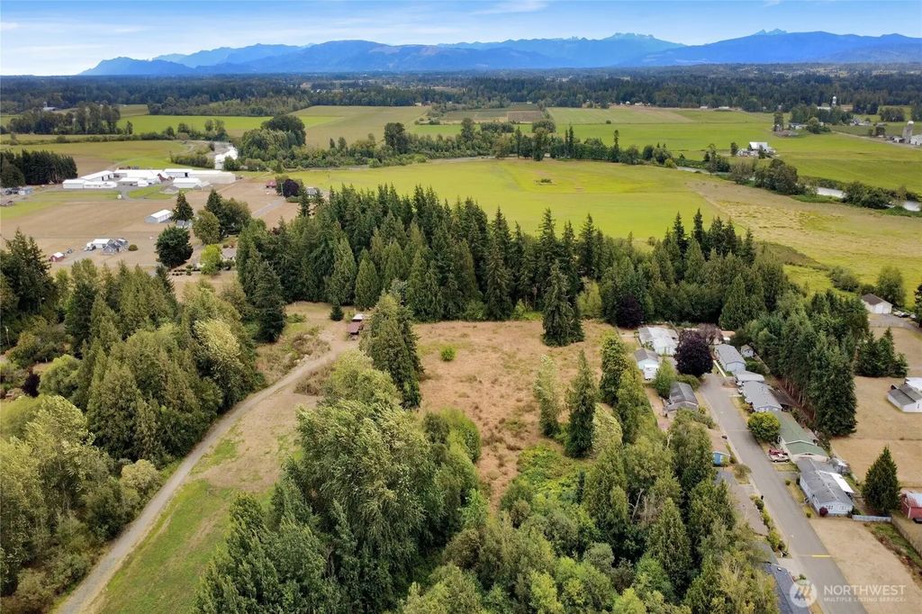 6048 Portal Way, Ferndale