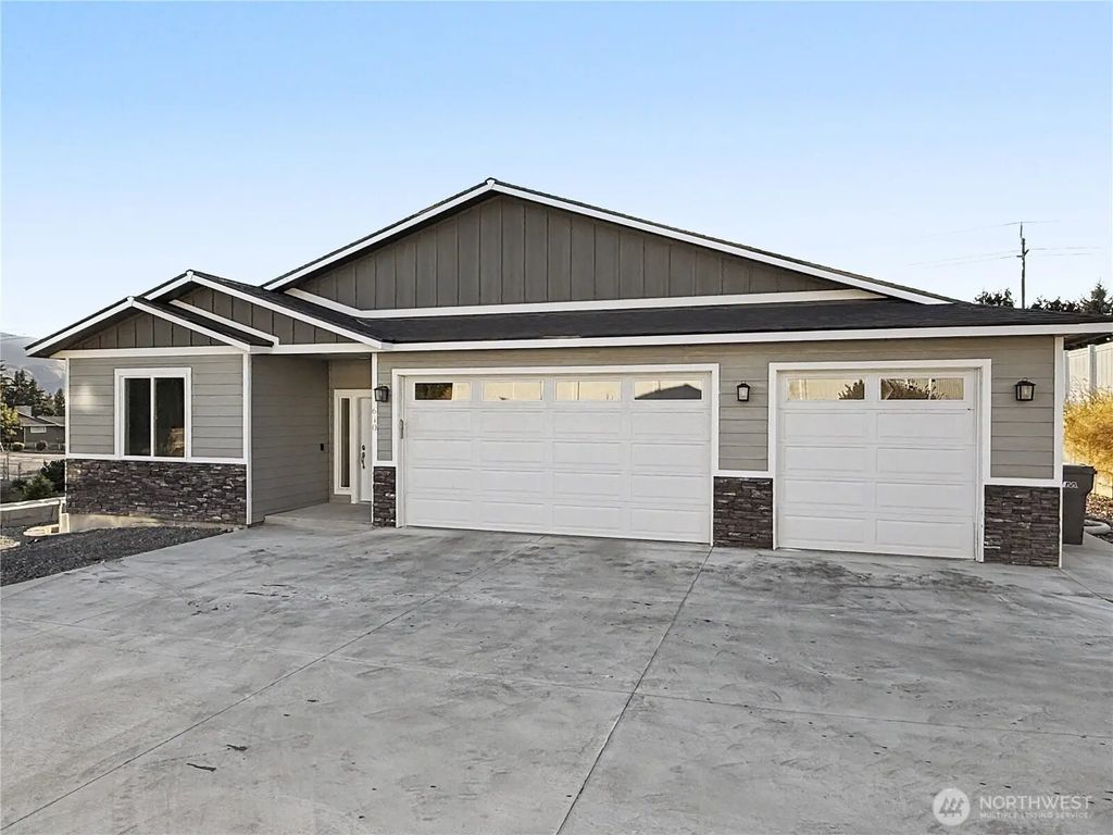 610 19th Street Ne, East Wenatchee