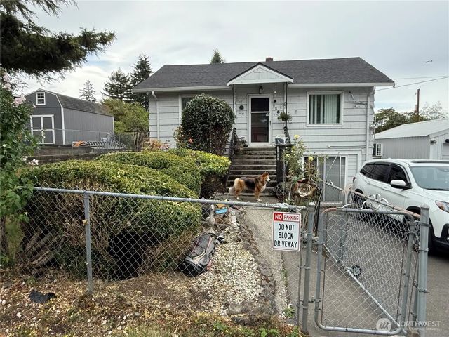 11627 24th Avenue S, Seattle