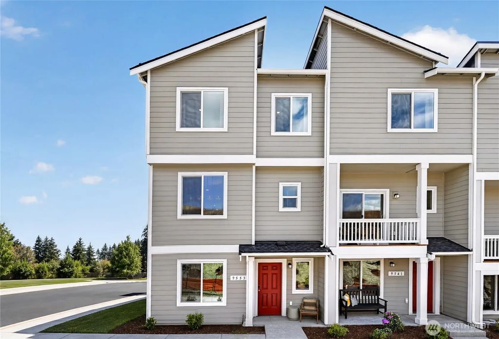 9518 Mineral Avenue Nw, Silverdale