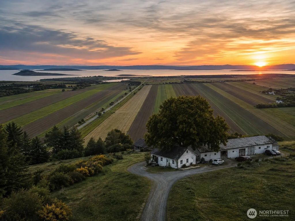 30320 Pioneer Highway, Stanwood