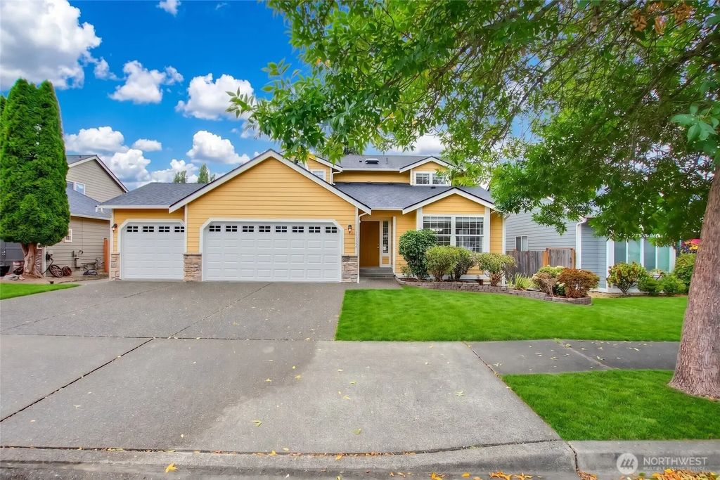 1952 Sw 352nd St, Federal Way