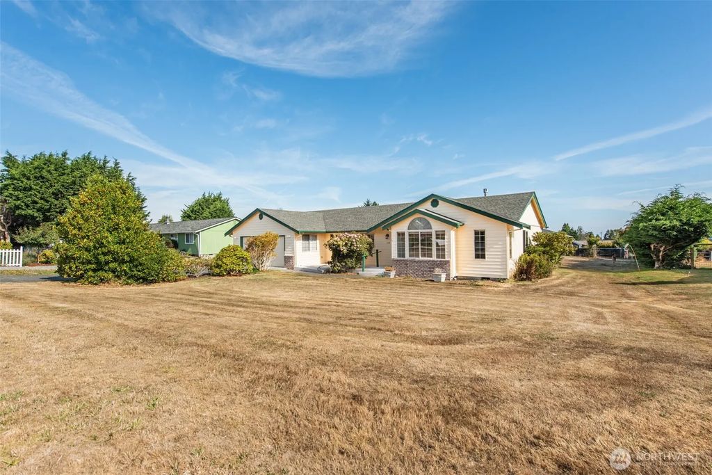 100 Bay View St, Sequim