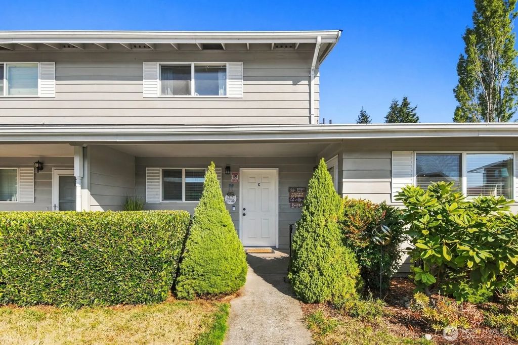 12404 Se 272nd Place C, Kent