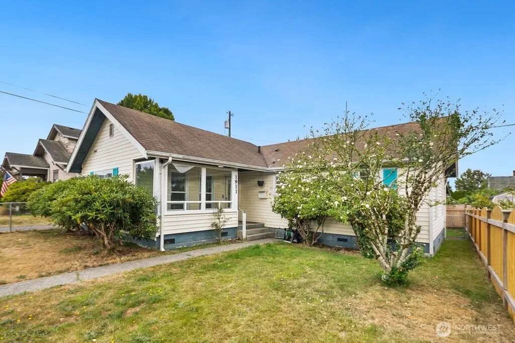 1911 17th Street, Everett