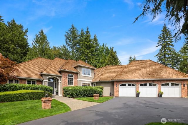 22008 Ne 66th Place, Redmond