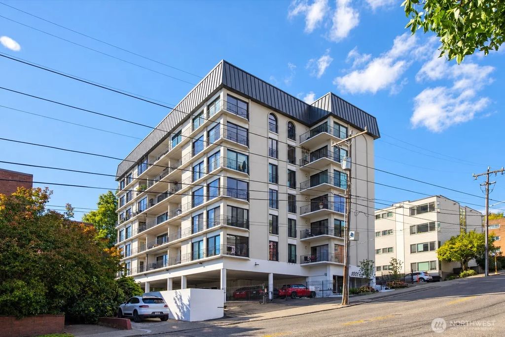 1001 Queen Anne Avenue N 401, Seattle