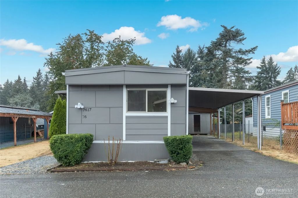 7617 157th Street Ct E 76, Puyallup