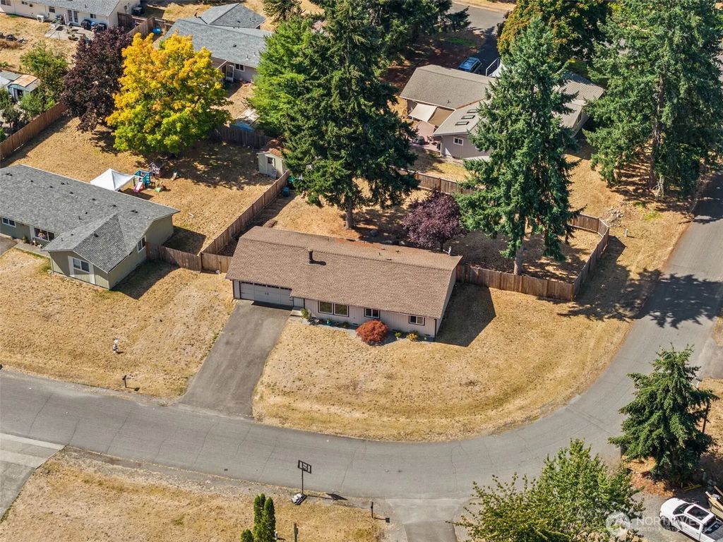 121 Se View Drive, Yelm