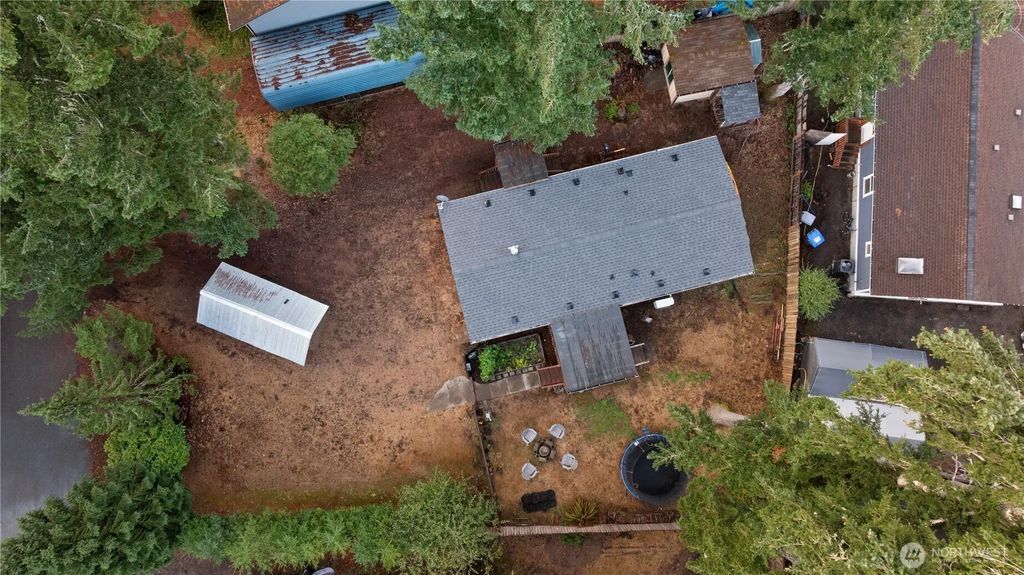 51 Ne Briggadun Drive, Belfair