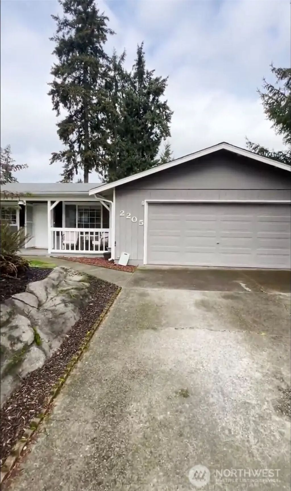 2205 29th Avenue Se, Puyallup
