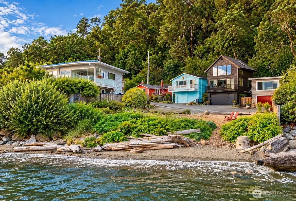 11428 Arroyo Beach Place Sw, Seattle