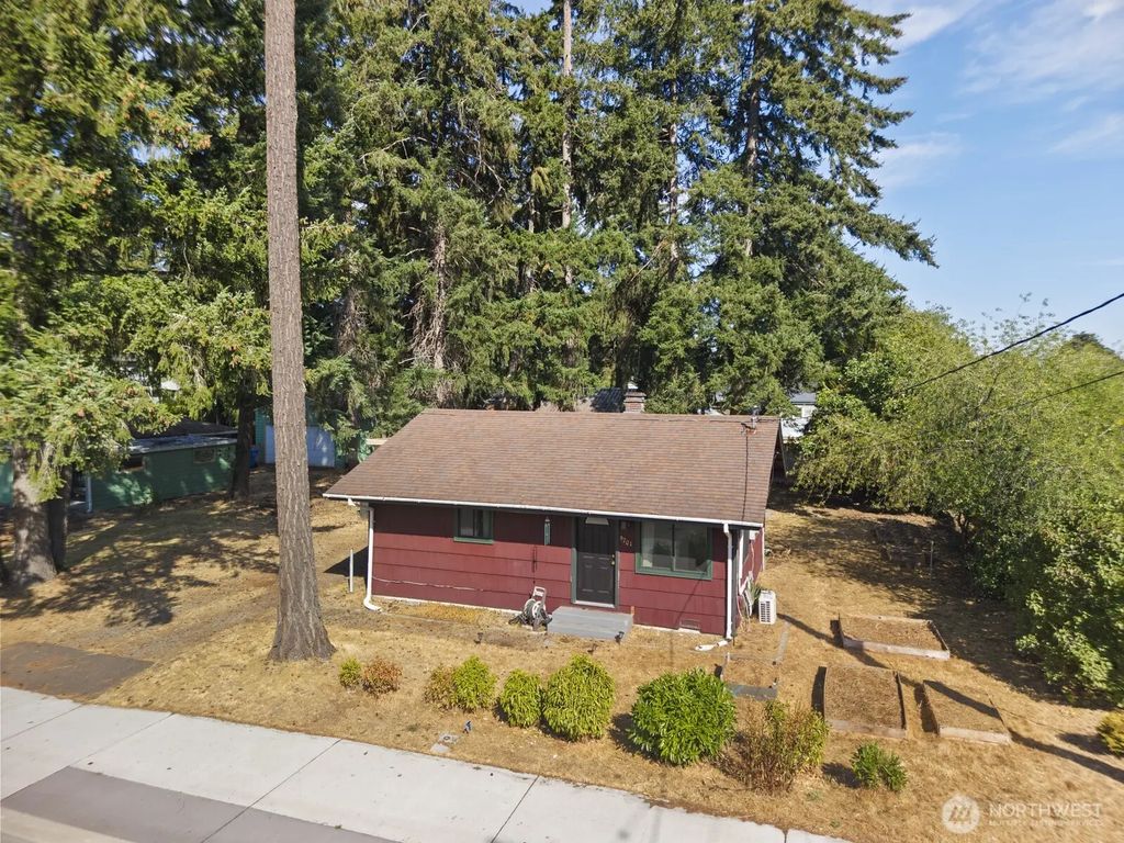 9701 Hipkins Road Sw, Lakewood
