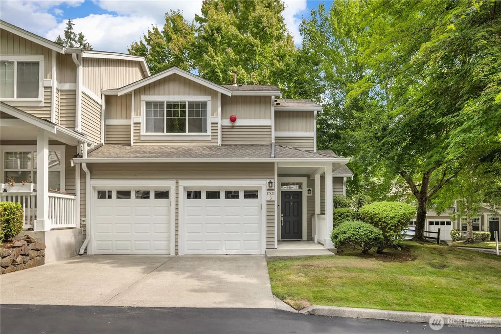 17824 Ne 96th Way 3, Redmond