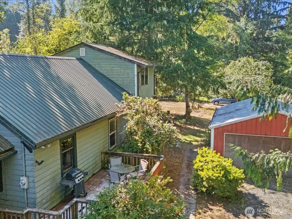 20016 Menzel Lake Road, Granite Falls
