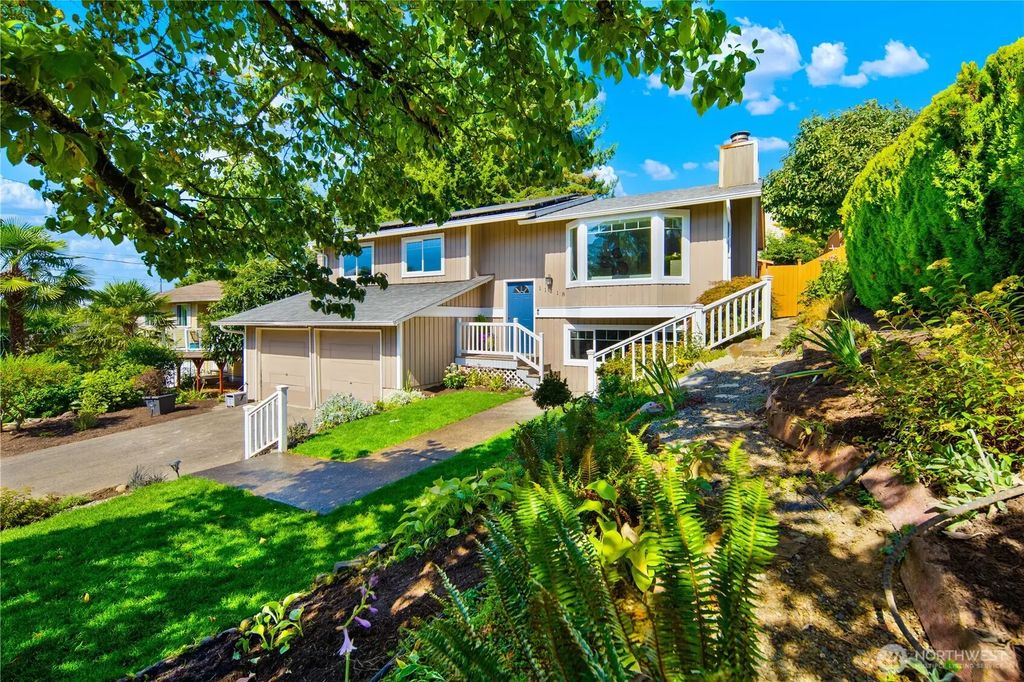 11218 Ne 91st St, Kirkland