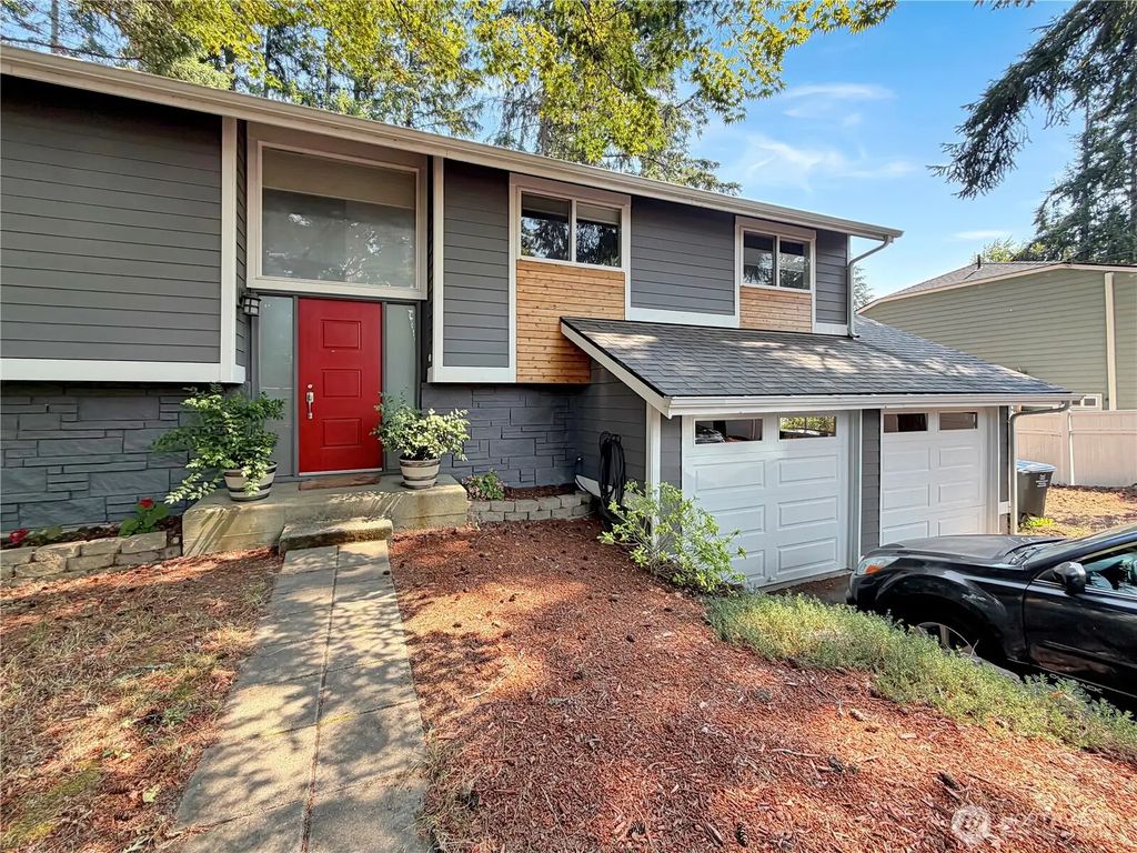 1162 Grow Avenue Nw, Bainbridge Island