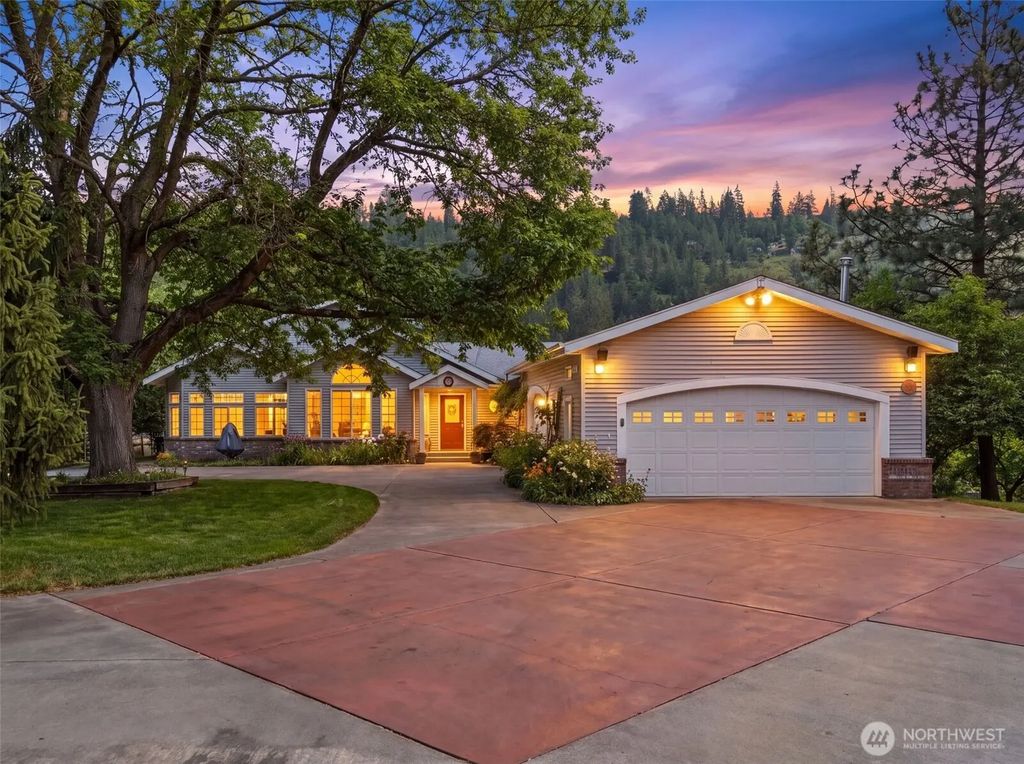 1703 W 25th Avenue, Spokane