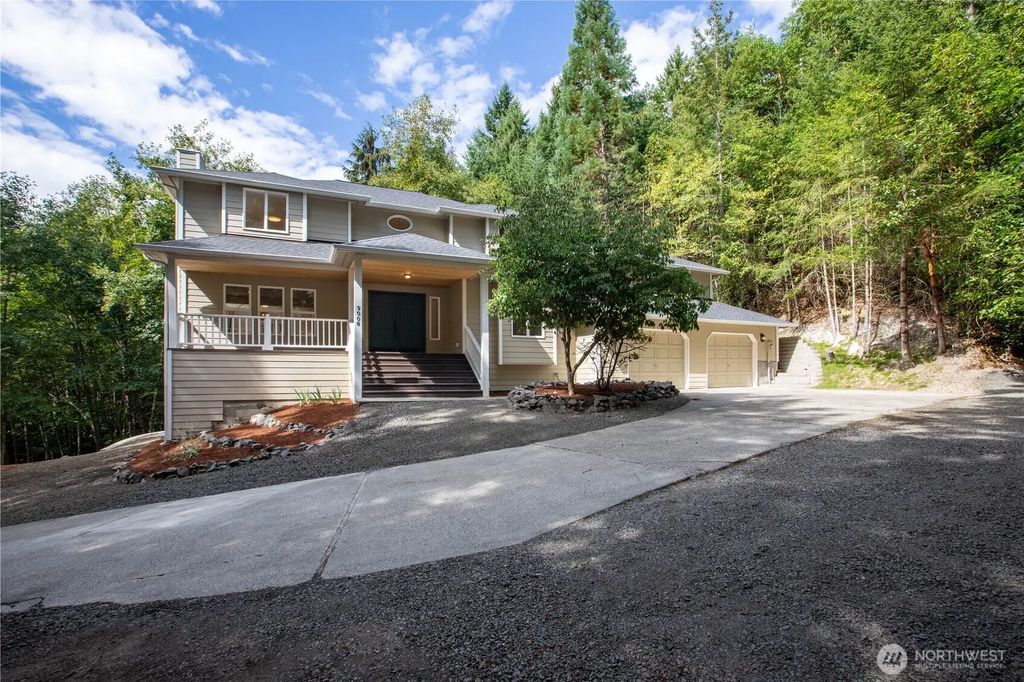 9008 Dana Drive Nw, Gig Harbor