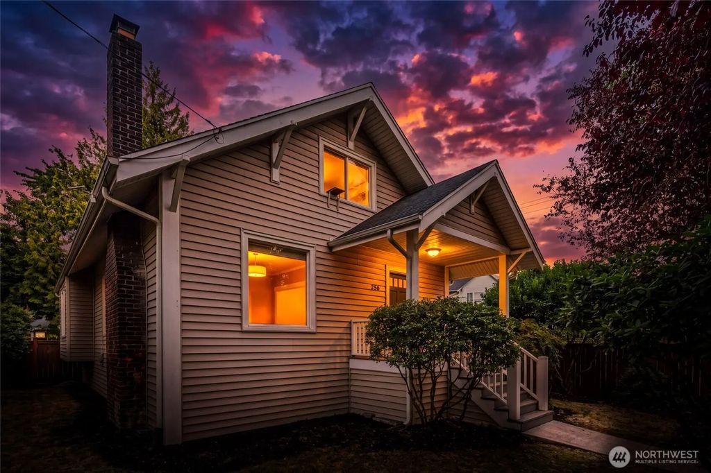 256 Ne 50th Street, Seattle