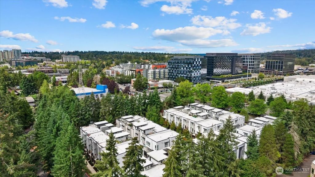 1022 124th Court Ne E4, Bellevue