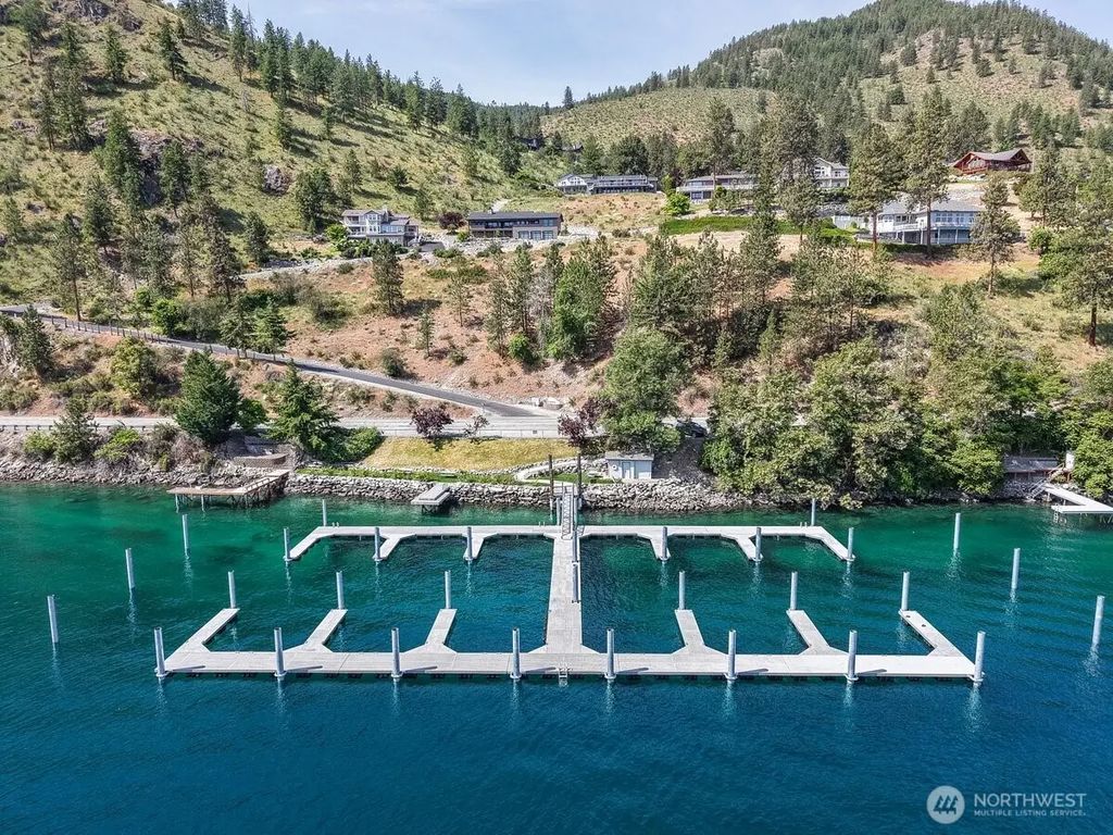 4124 Lakeview Place, Chelan