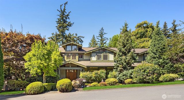 1411 8th Street W, Kirkland