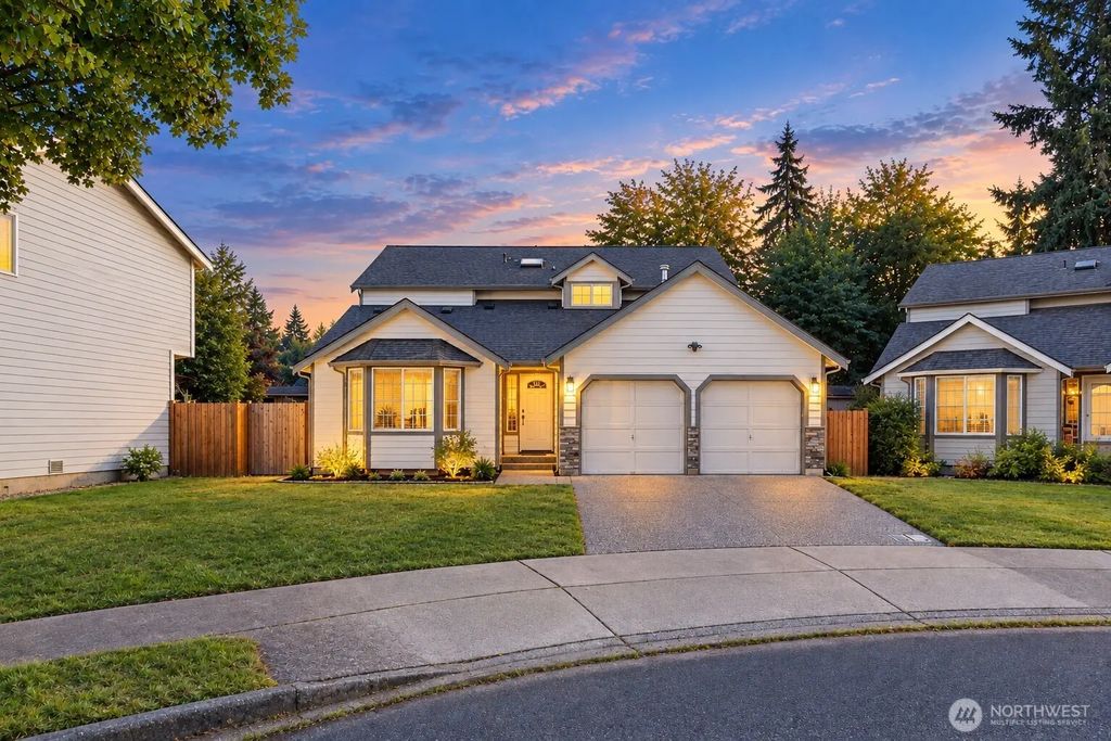 18215 Se 261st Court, Covington