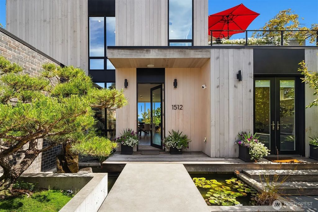 1512 32nd Avenue S, Seattle